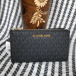 Michael Kors Jet Set Travel Black Double Wristlet